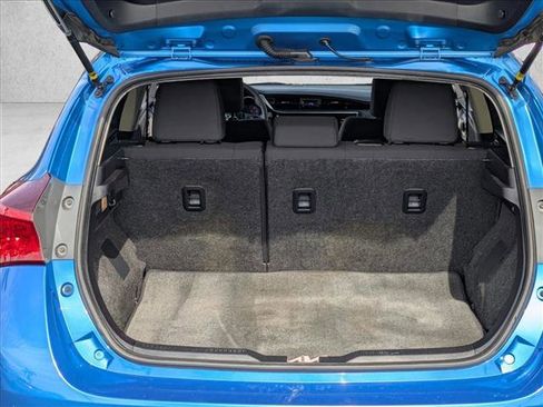 Used 2017 Toyota Corolla iM w/ Carpet Mat Package FWD image 9