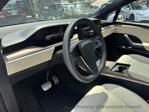Used 2024 Tesla Model X AWD/4WD image 26