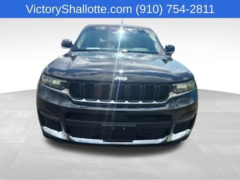 Certified 2022 Jeep Grand Cherokee L Limited AWD/4WD image 3