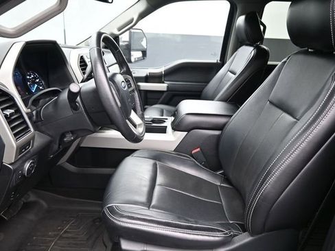 Used 2020 Ford F250 Lariat w/ Chrome Package image 10