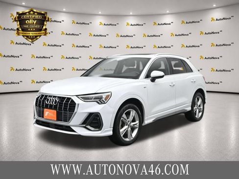 Used 2020 Audi Q3 2.0T Premium Plus w/ Premium Plus Package AWD/4WD image 1