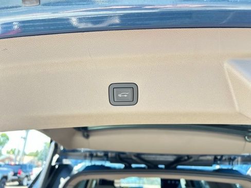 New 2026 GMC Yukon Denali w/ Advanced Technology Package AWD/4WD image 14
