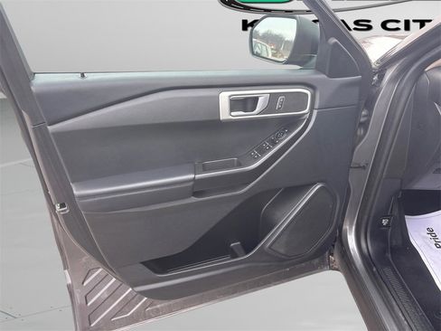 Used 2023 Ford Explorer 4WD image 28