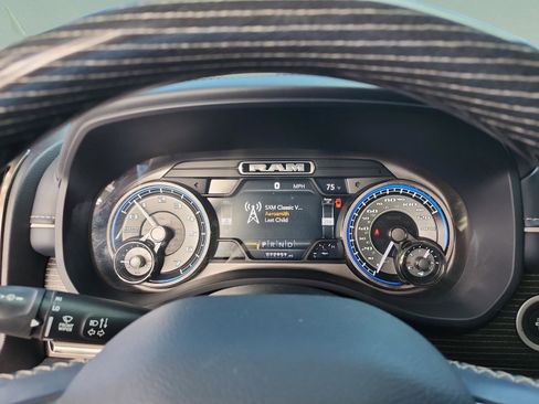 Used 2021 RAM 1500 Limited image 11