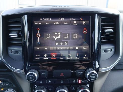 Used 2019 RAM 1500 Laramie image 19