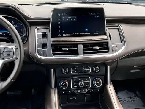 Used 2024 Chevrolet Tahoe LT AWD/4WD image 11