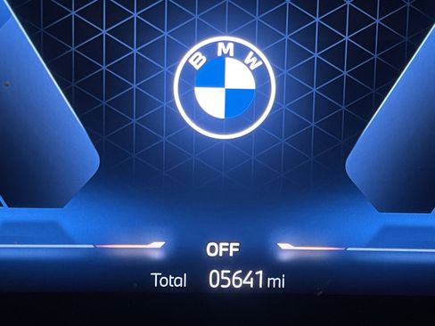 Used 2025 BMW X3 xDrive30i w/ Premium Package image 21