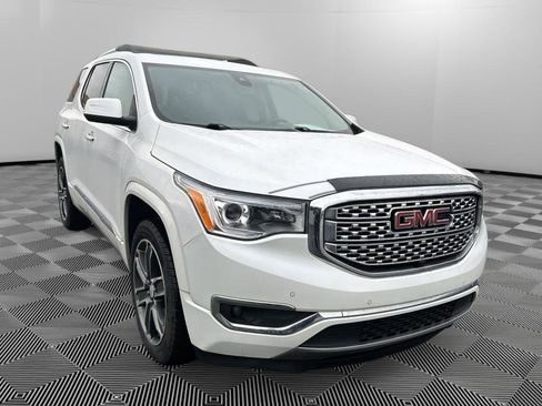Used 2018 GMC Acadia Denali image 1