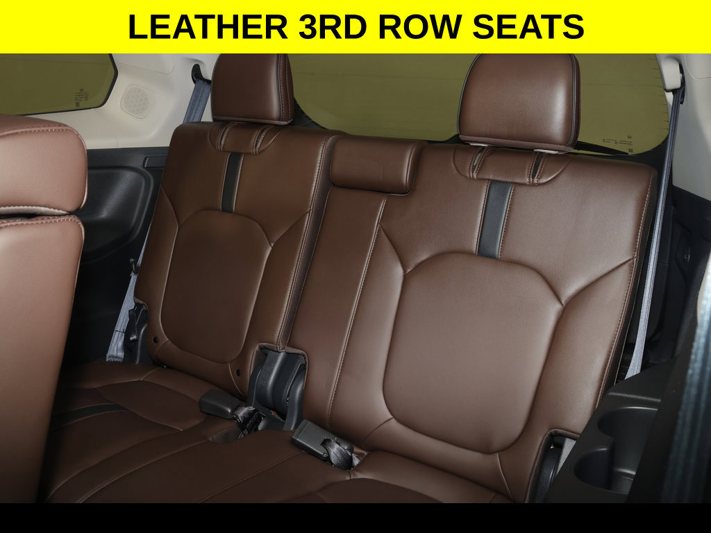 Used 2025 Honda Pilot Elite image 13