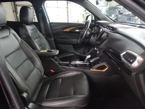 Used 2022 Chevrolet TrailBlazer ACTIV w/ Technology Package AWD/4WD image 25