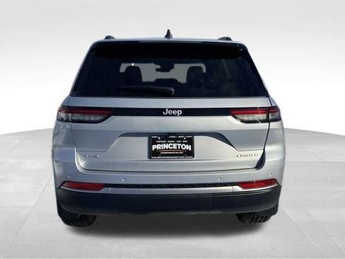 New 2026 Jeep Grand Cherokee Limited image 6