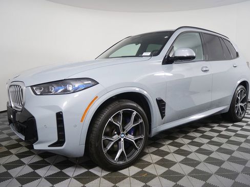 Certified 2025 BMW X5 sDrive40i w/ M Sport Package image 8