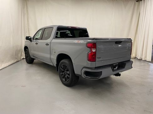 Used 2024 Chevrolet Silverado 1500 Custom AWD/4WD image 5