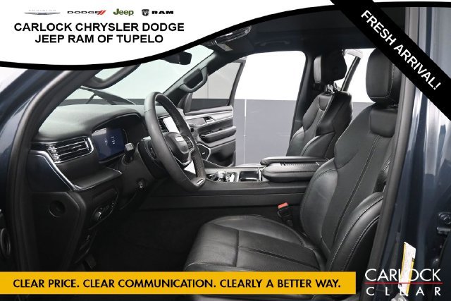 Used 2023 Jeep Wagoneer Series II AWD/4WD image 12