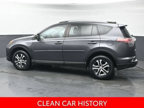 Used 2018 Toyota RAV4 LE w/ All Weather Liner Package AWD/4WD image 4