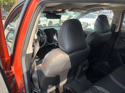 Used 2024 Subaru Crosstrek 2.5i Limited AWD/4WD image 9
