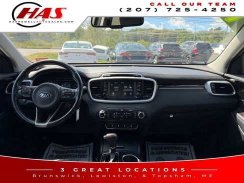 Used 2018 Kia Sorento AWD image 17