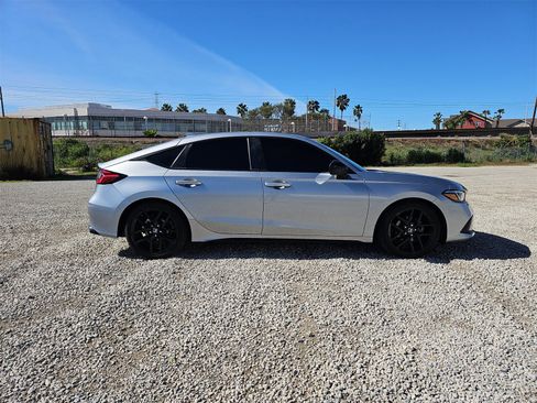 Used 2022 Honda Civic Sport image 8