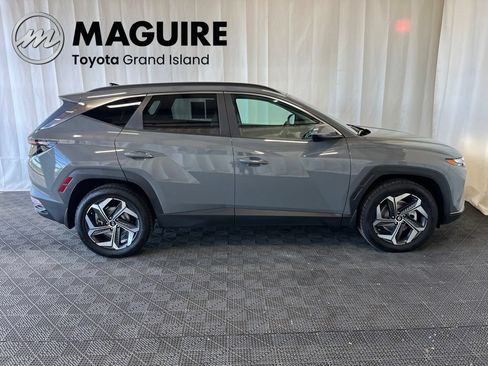 Used 2024 Hyundai Tucson SEL w/ Convenience Package AWD/4WD image 2