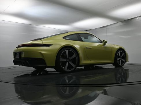 Used 2025 Porsche 911 Carrera image 49