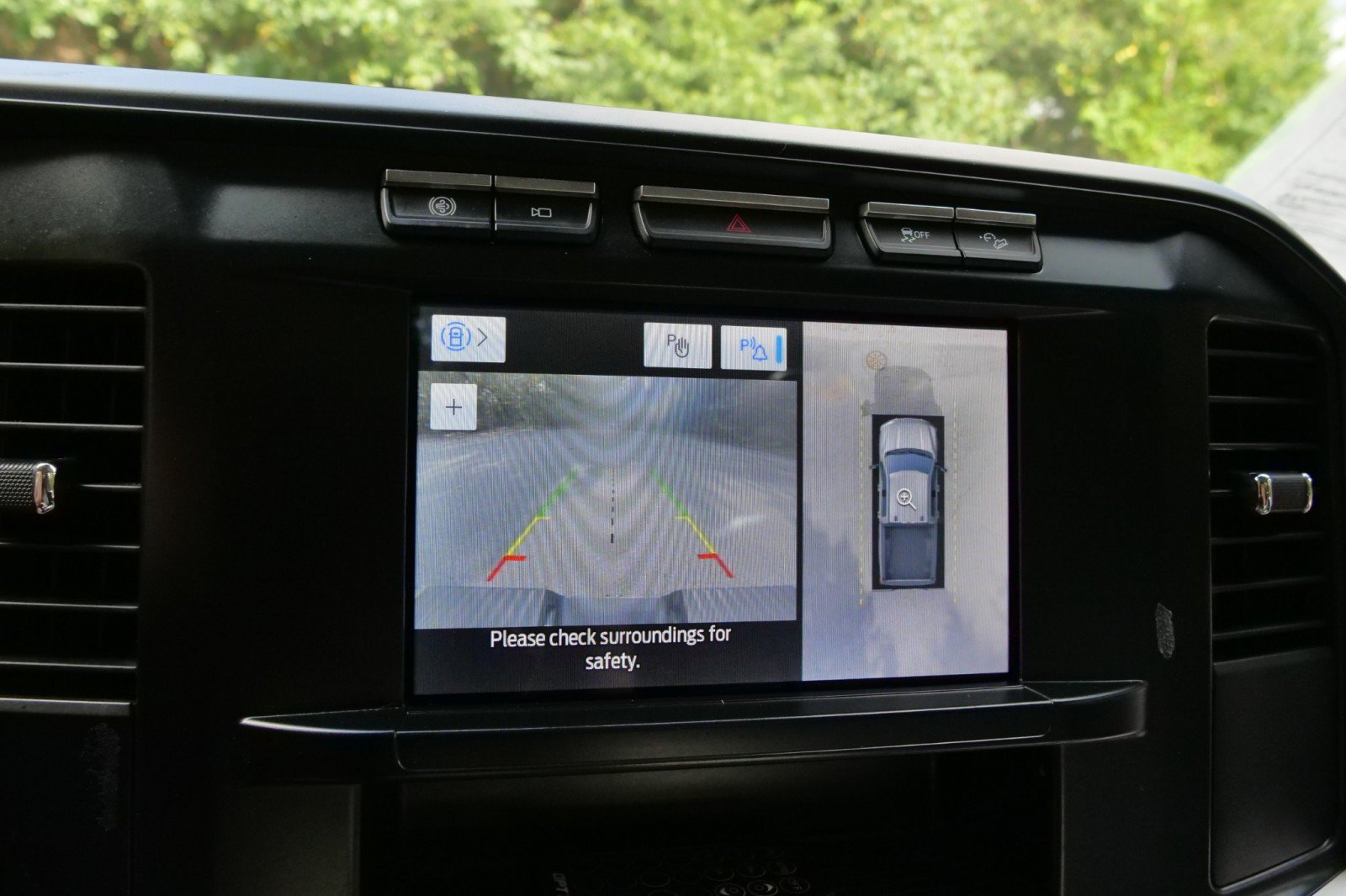 Used 2023 Ford F350 XL w/ 360-Degree Camera Package AWD/4WD image 16