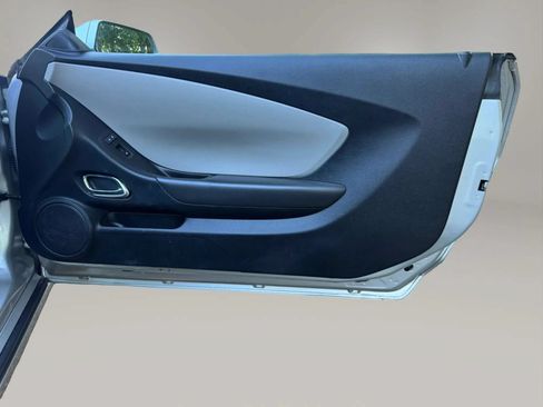 Used 2014 Chevrolet Camaro LS RWD image 11