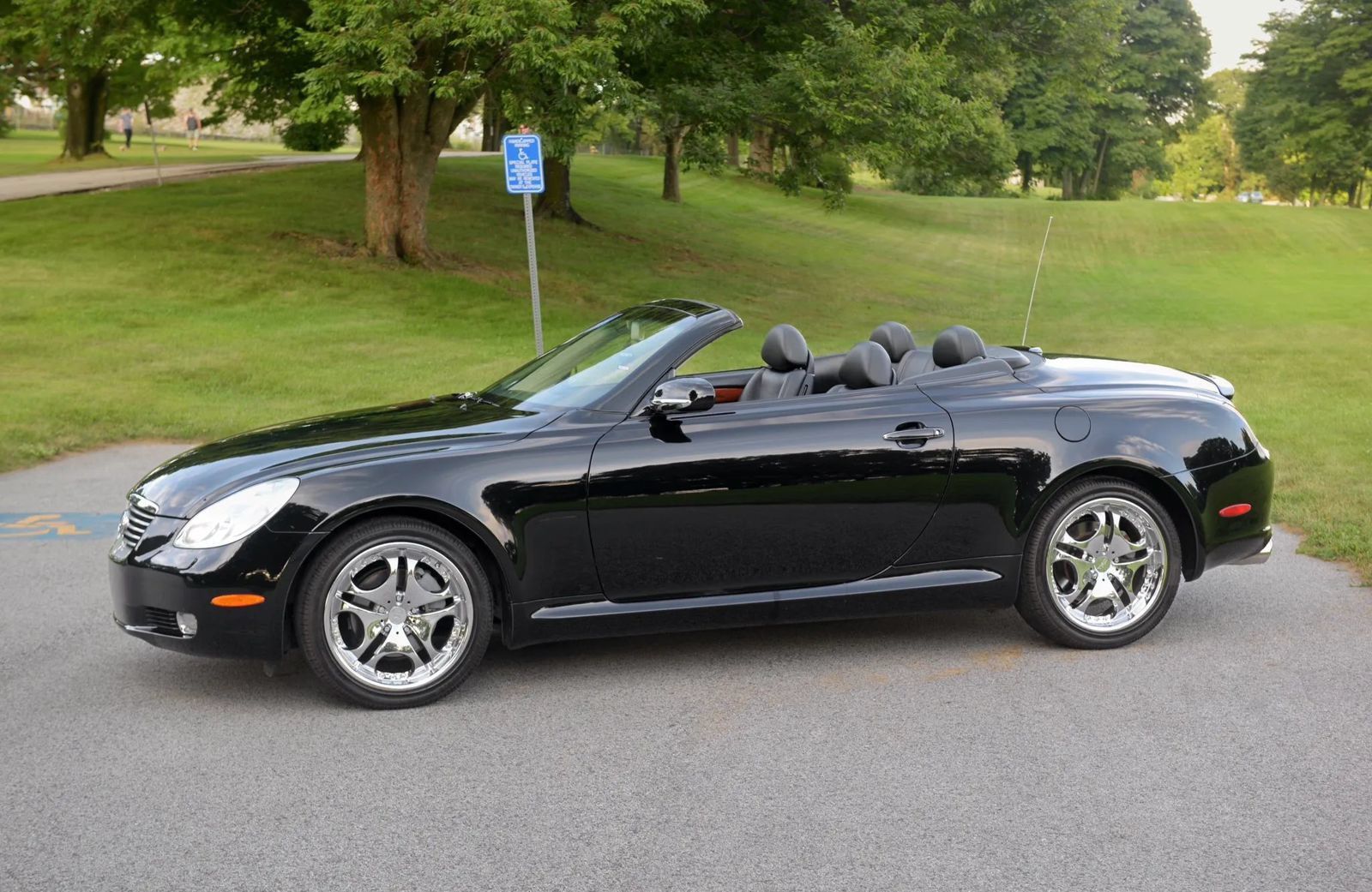 Used 2002 Lexus SC 430 Convertible RWD image 10