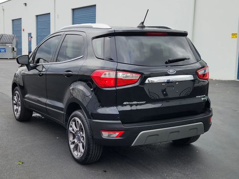Used 2020 Ford EcoSport Titanium image 3