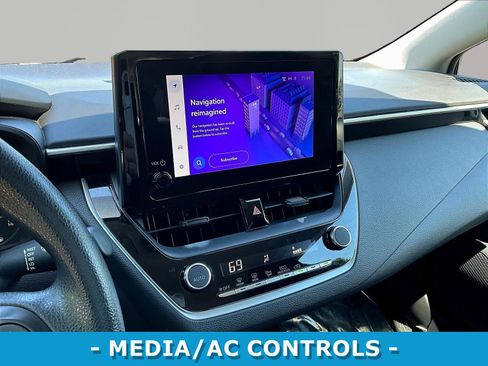 Used 2024 Toyota Corolla LE FWD image 9