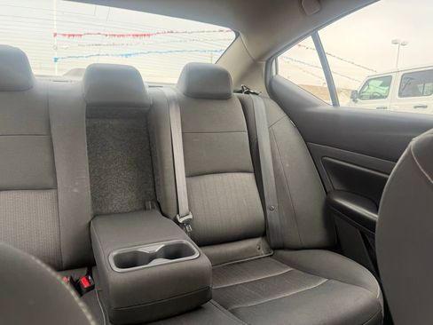 Used 2022 Nissan Altima 2.5 AWD/4WD image 41