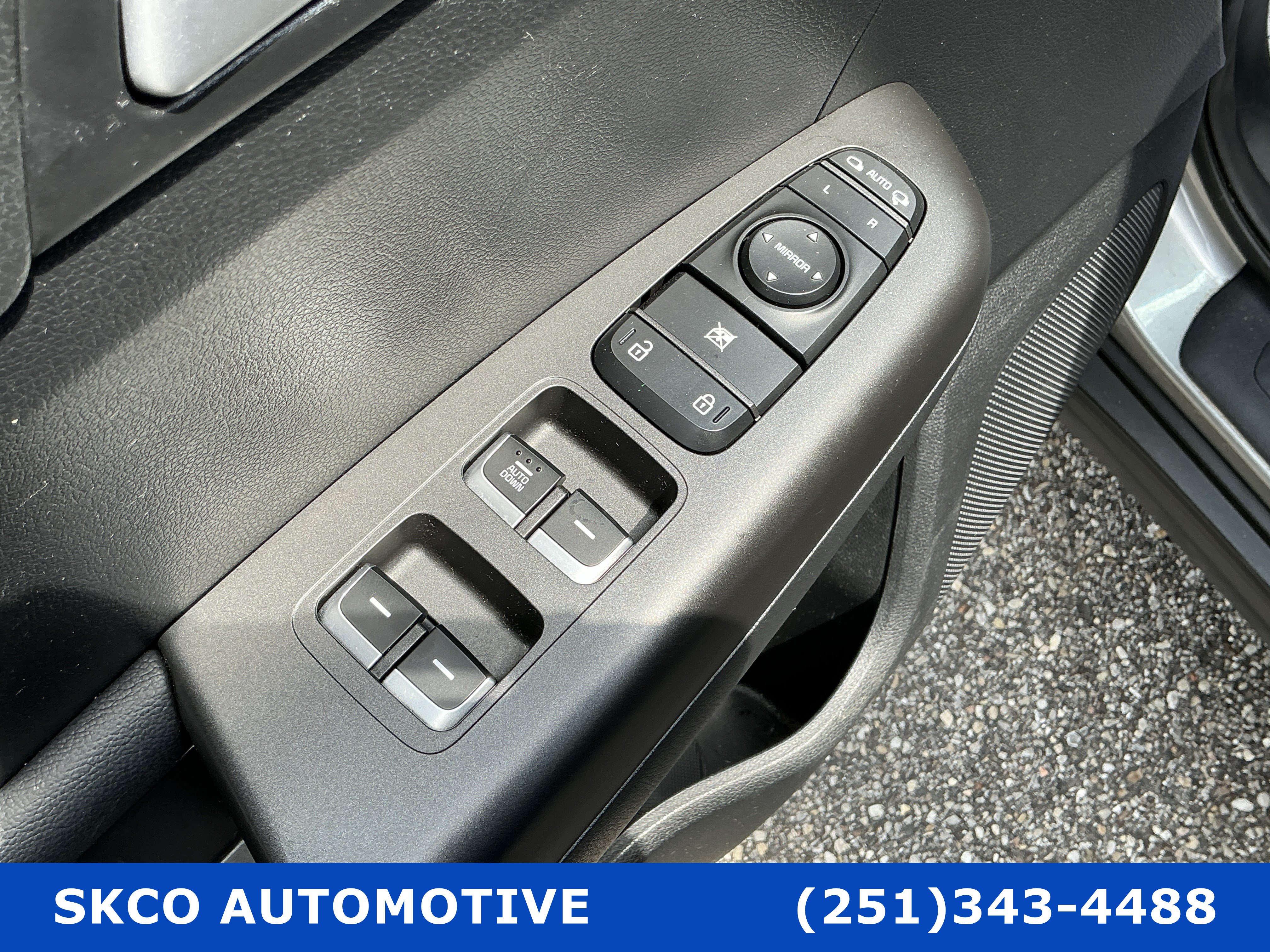 Used 2021 Kia Sportage LX w/ LX Fwd Popular Package image 22