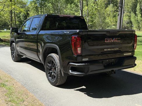 Used 2022 GMC Sierra 1500 Elevation AWD/4WD image 4