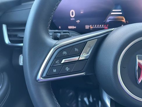 Used 2025 Buick Envision Preferred image 18