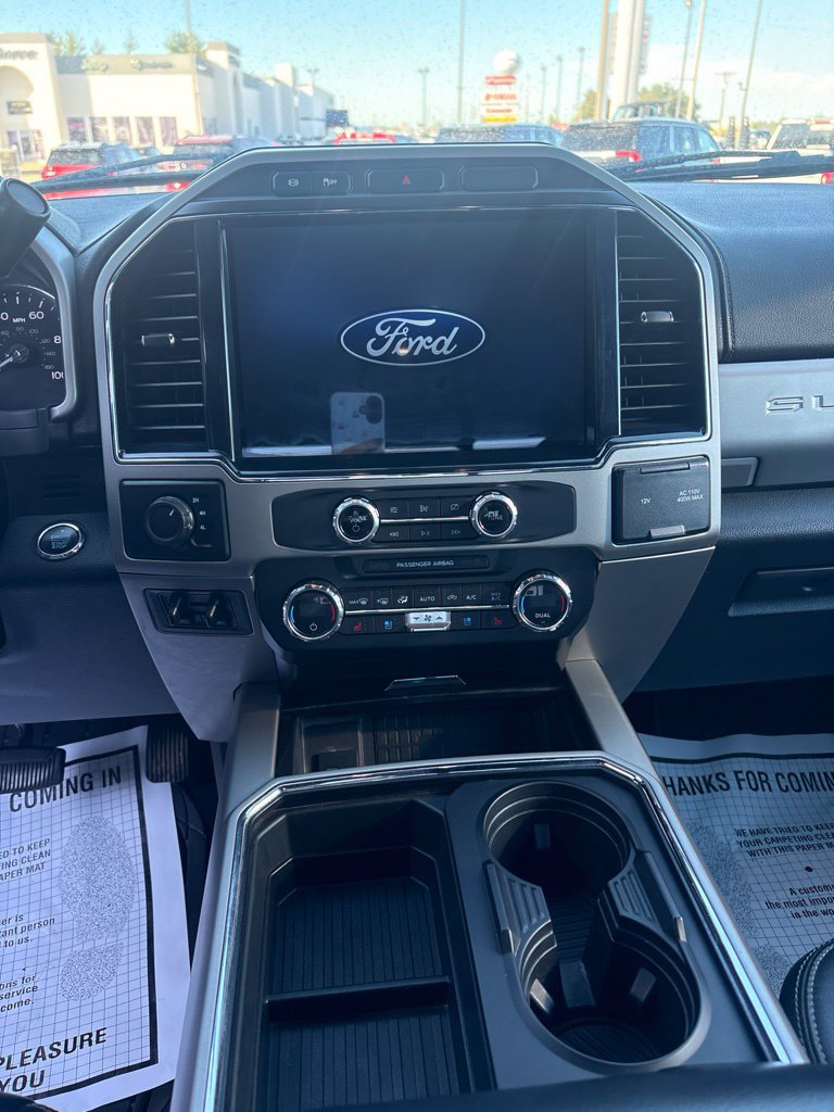 Used 2022 Ford F350 Lariat w/ Lariat Ultimate Package AWD/4WD image 13