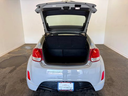 Used 2013 Hyundai Veloster RE:MIX Edition FWD image 8
