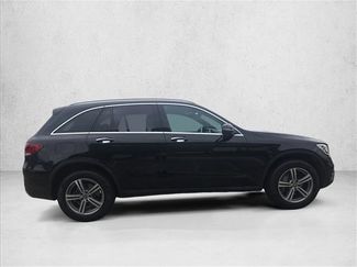 Used 2022 Mercedes-Benz GLC 300 4MATIC video 4