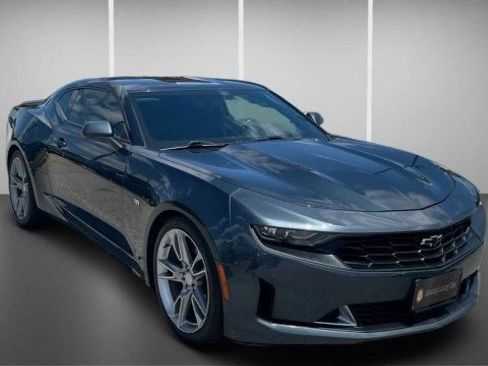 Used 2021 Chevrolet Camaro LT w/ RS Package RWD image 3