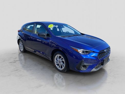 Used 2025 Subaru Impreza 2.0i image 8