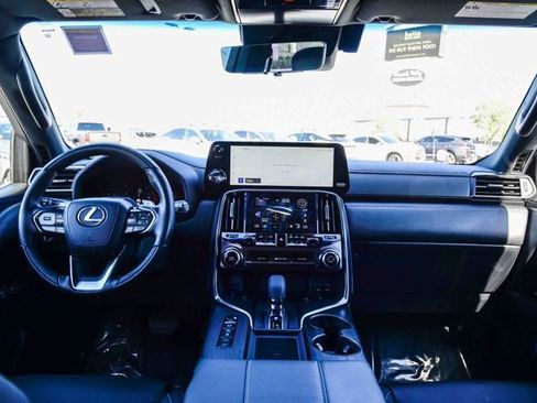 New 2026 Lexus LX 700h Luxury AWD/4WD image 16