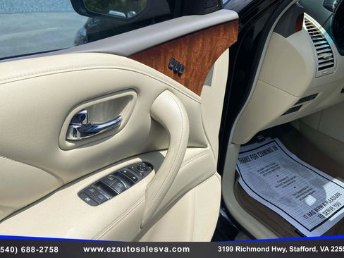 Used 2016 INFINITI QX80 4WD w/ Deluxe Technology Package image 19
