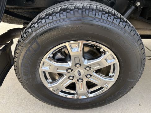 Used 2023 Ford F150 XLT w/ Equipment Group 302A High image 7