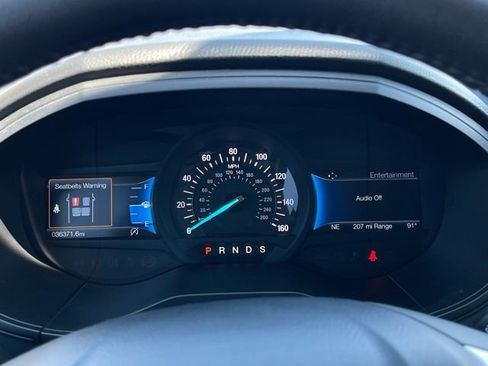 Certified 2024 Ford Edge SEL w/ Convenience Package AWD/4WD image 11