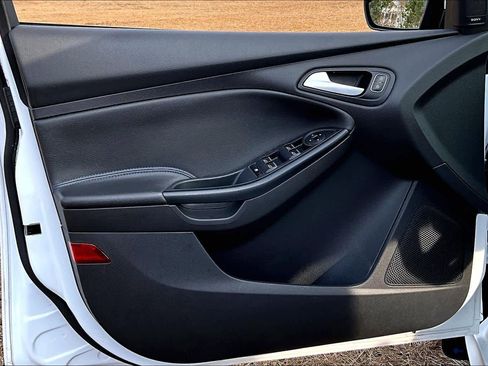 Used 2017 Ford Focus RS image 21