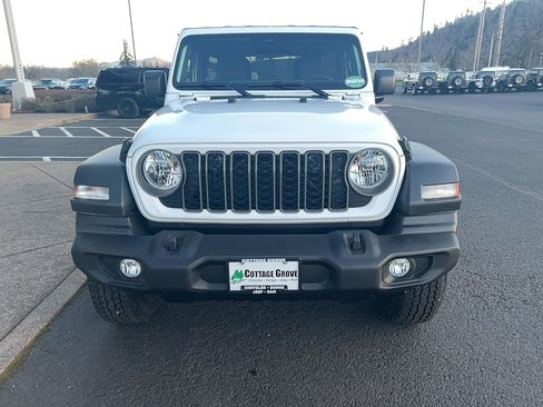 New 2026 Jeep Wrangler Unlimited Sport image 11