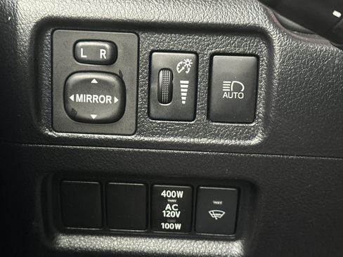 Used 2022 Toyota 4Runner SR5 Premium w/ Moonroof Package image 41