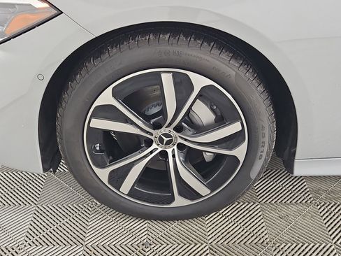 Used 2026 Mercedes-Benz CLE 300 4MATIC Cabriolet image 11