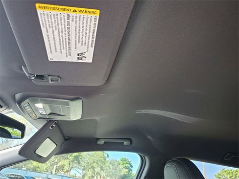 New 2026 Chevrolet Equinox EV LT image 15