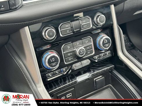 Used 2023 GMC Yukon Denali AWD/4WD image 31