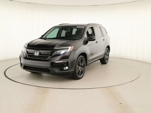 Used 2021 Honda Pilot Special Edition image 11