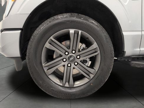 Used 2022 Ford F150 XLT w/ Equipment Group 302A High AWD/4WD image 3